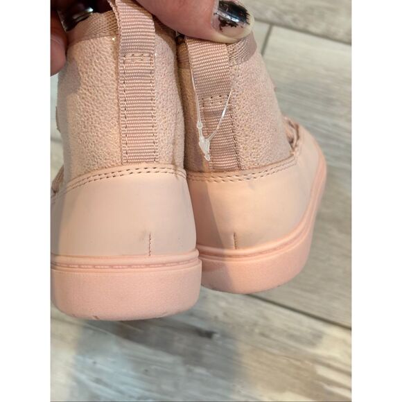 Cat & Jack toddler girls pink winter snow boots size 6 - Picture 8 of 10